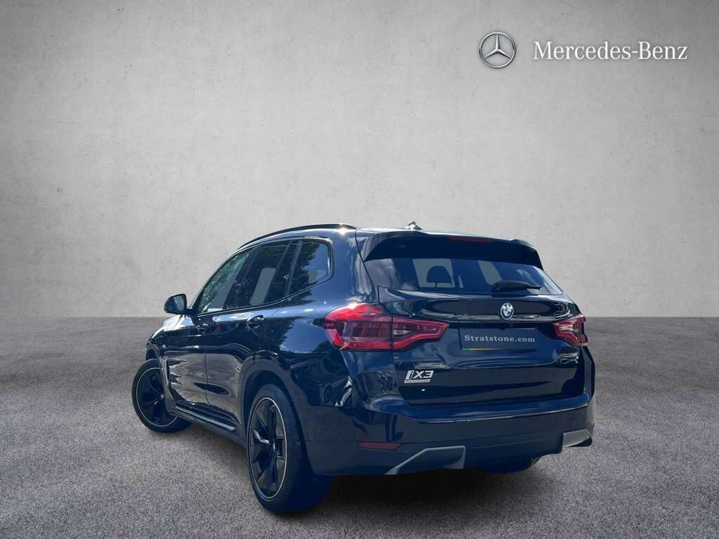 BMW iX3 210Kw Premier Edition 80Kwh 2021 Black #2