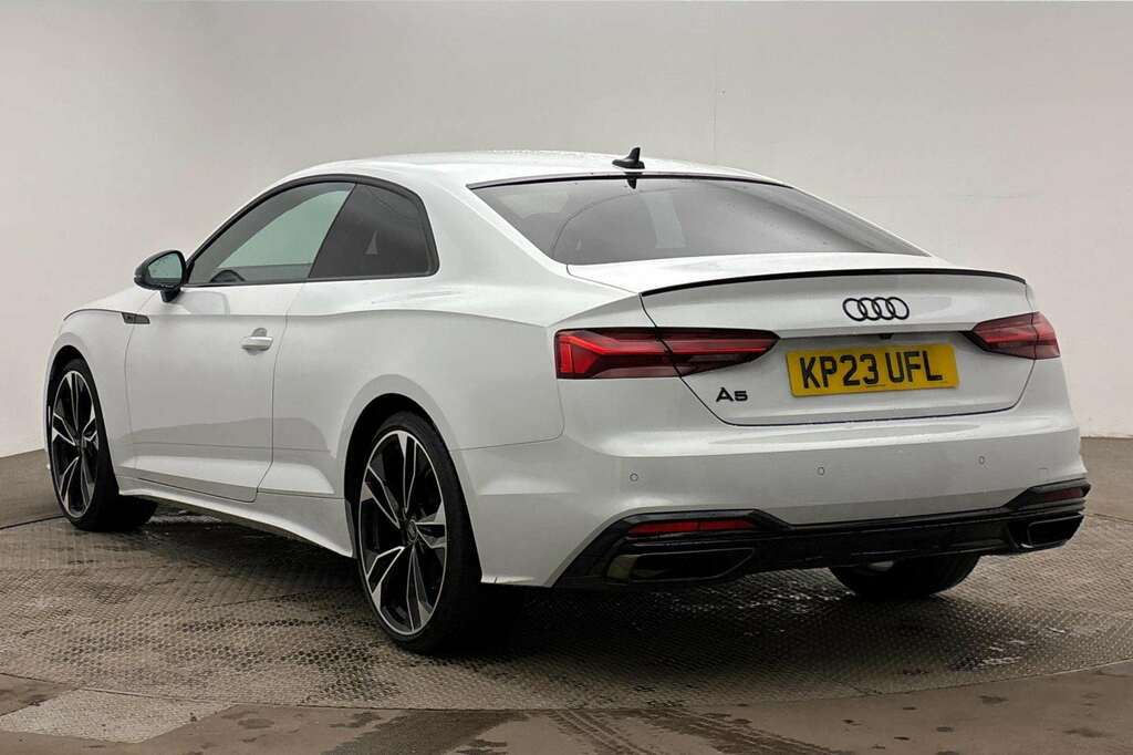 Audi A5 35 Tfsi Black Edition S Tronic 2023 White #3