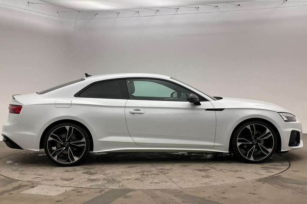 Audi A5 35 Tfsi Black Edition S Tronic 2023 White #4
