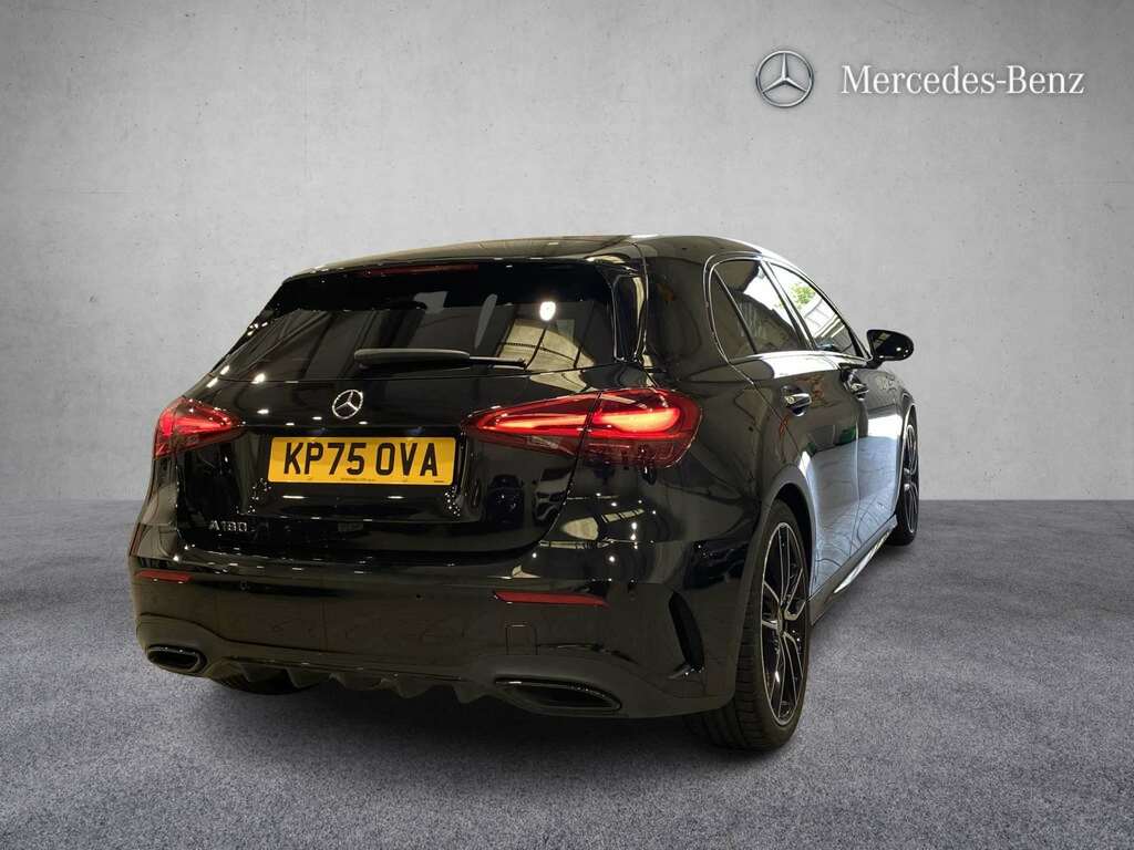 Mercedes-Benz A Class A180 Amg Line Executive Black #8
