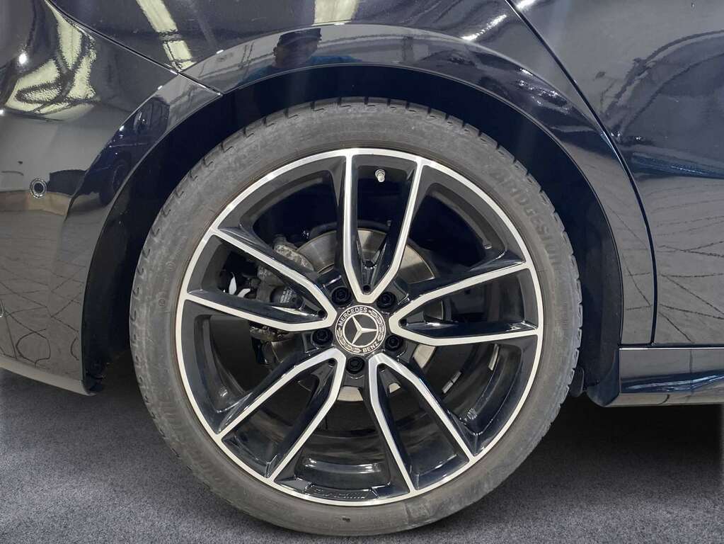Mercedes-Benz A Class A180 Amg Line Executive Black #10
