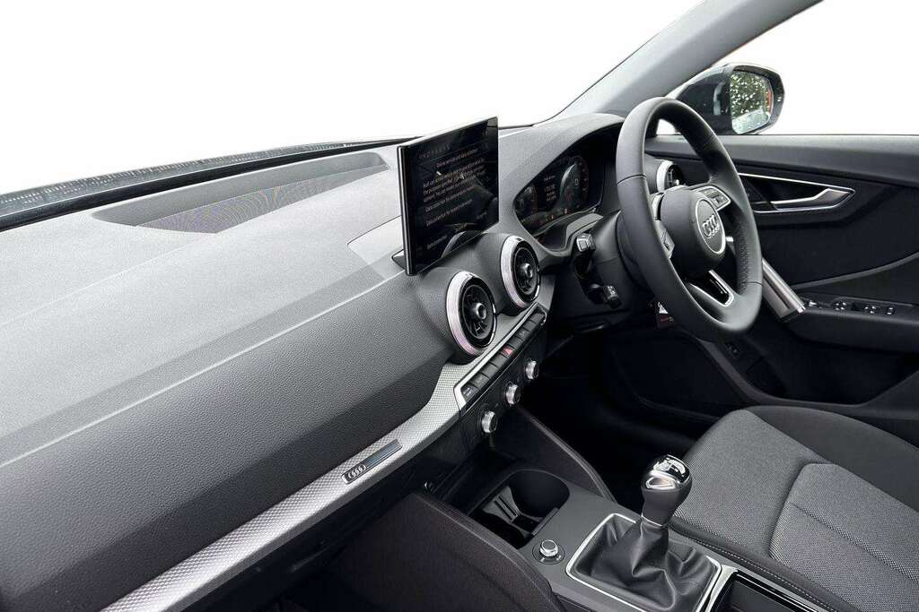 Audi Q2 30 Tfsi 116 Sport 2026 Grey #2