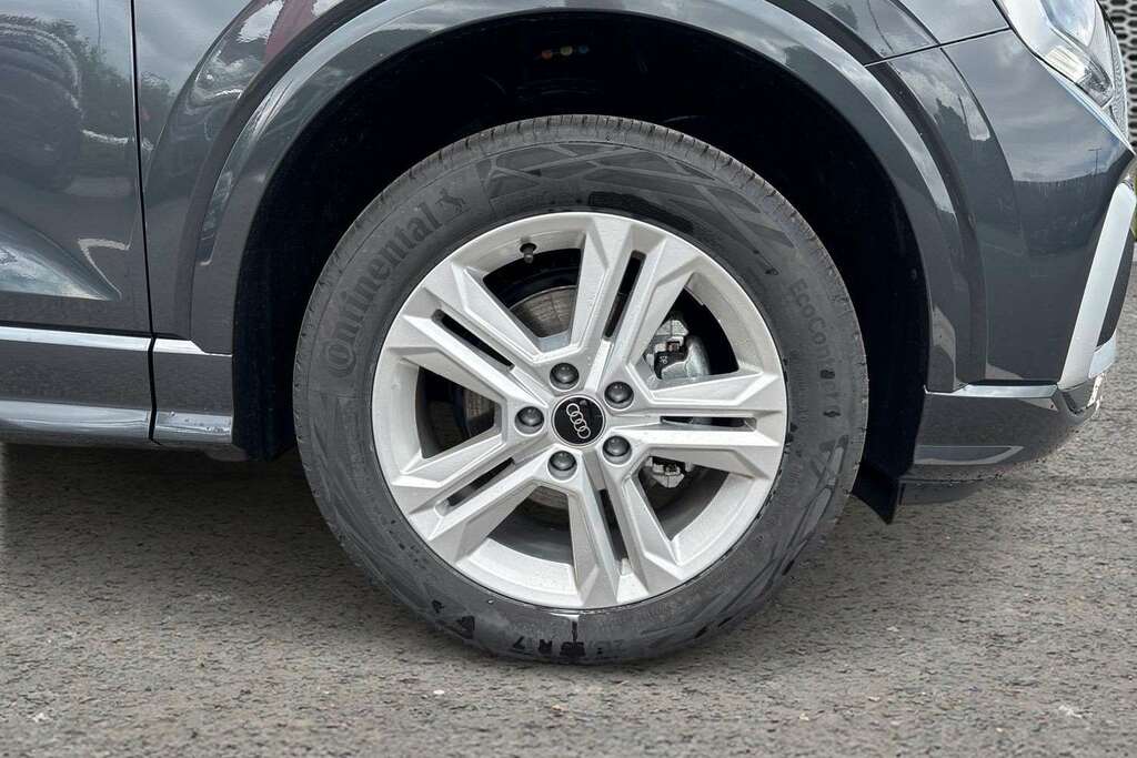 Audi Q2 30 Tfsi 116 Sport 2026 Grey #5