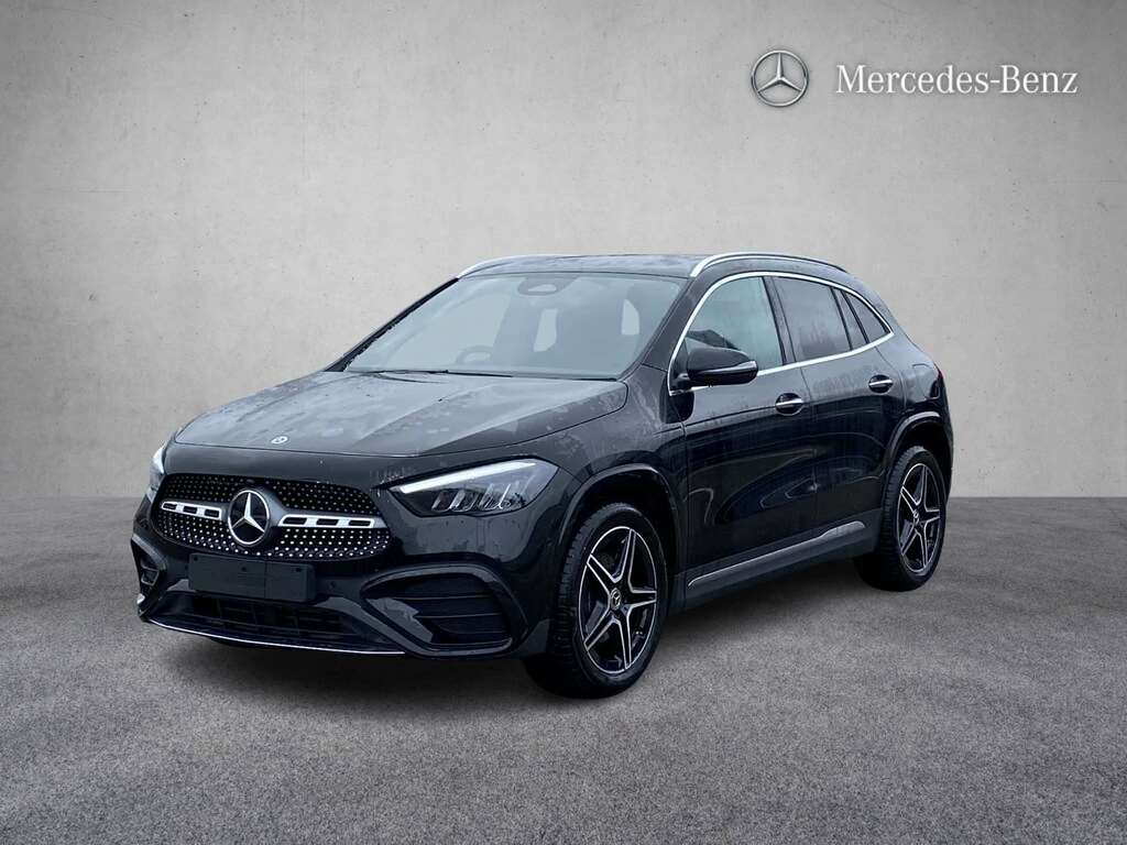 Mercedes-Benz GLA Class 200D Amg Line Executive 2026 Black #3