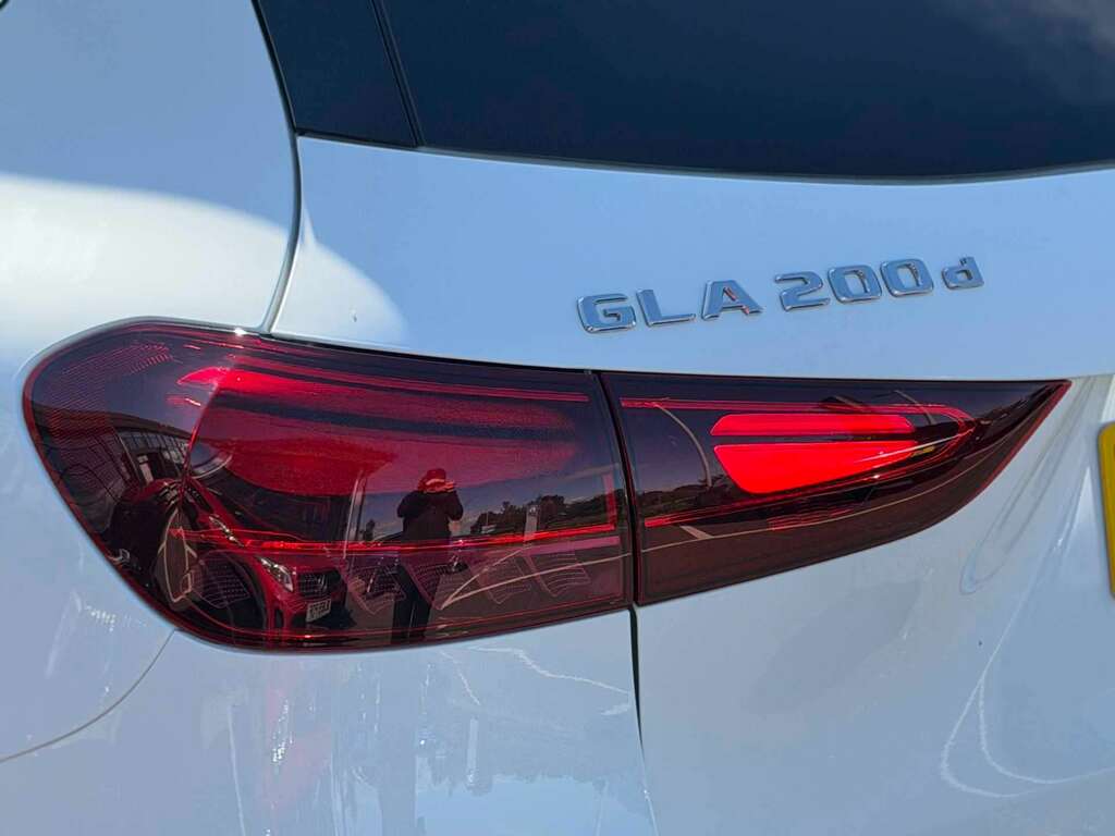 Mercedes-Benz GLA Class Gla 220D 4Matic Amg Line Executive Grey #10