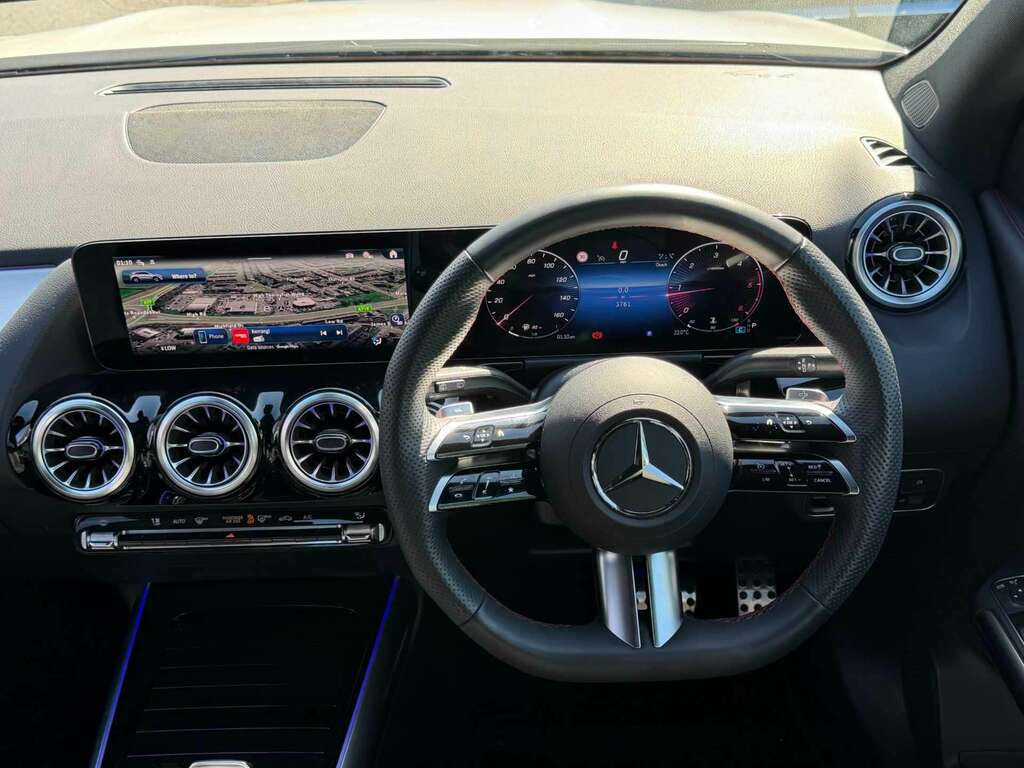 Mercedes-Benz GLA Class Gla 220D 4Matic Amg Line Executive Grey #25
