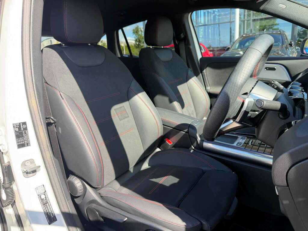 Mercedes-Benz GLA Class Gla 220D 4Matic Amg Line Executive Grey #21