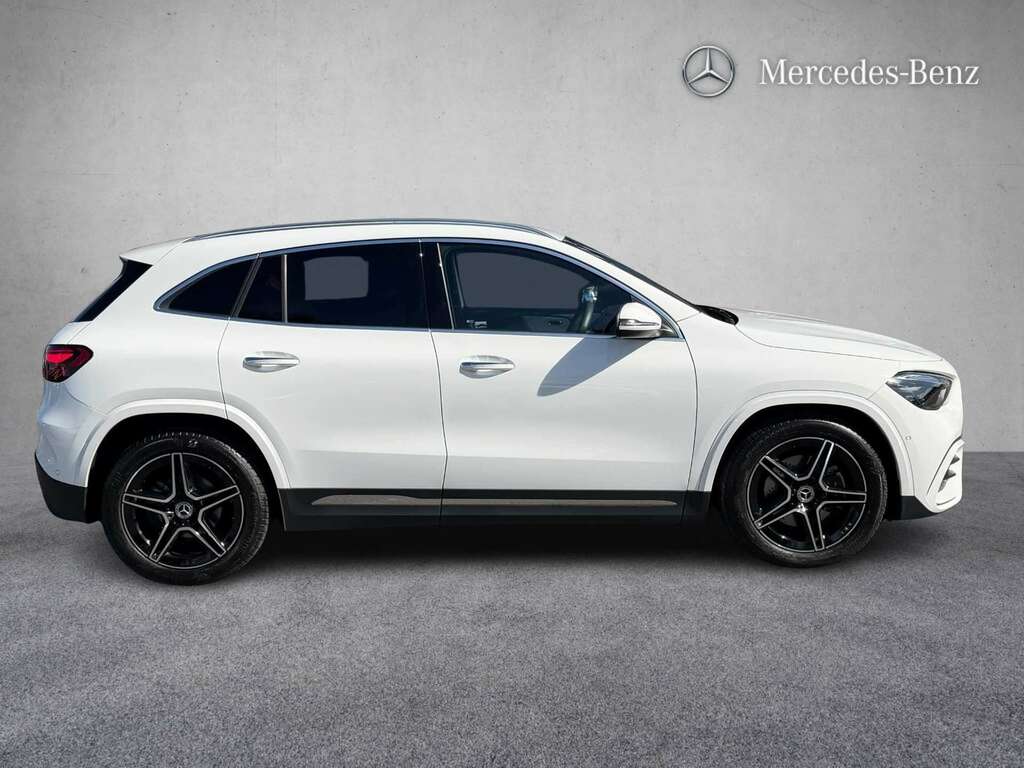 Mercedes-Benz GLA Class Gla 220D 4Matic Amg Line Executive Grey #8