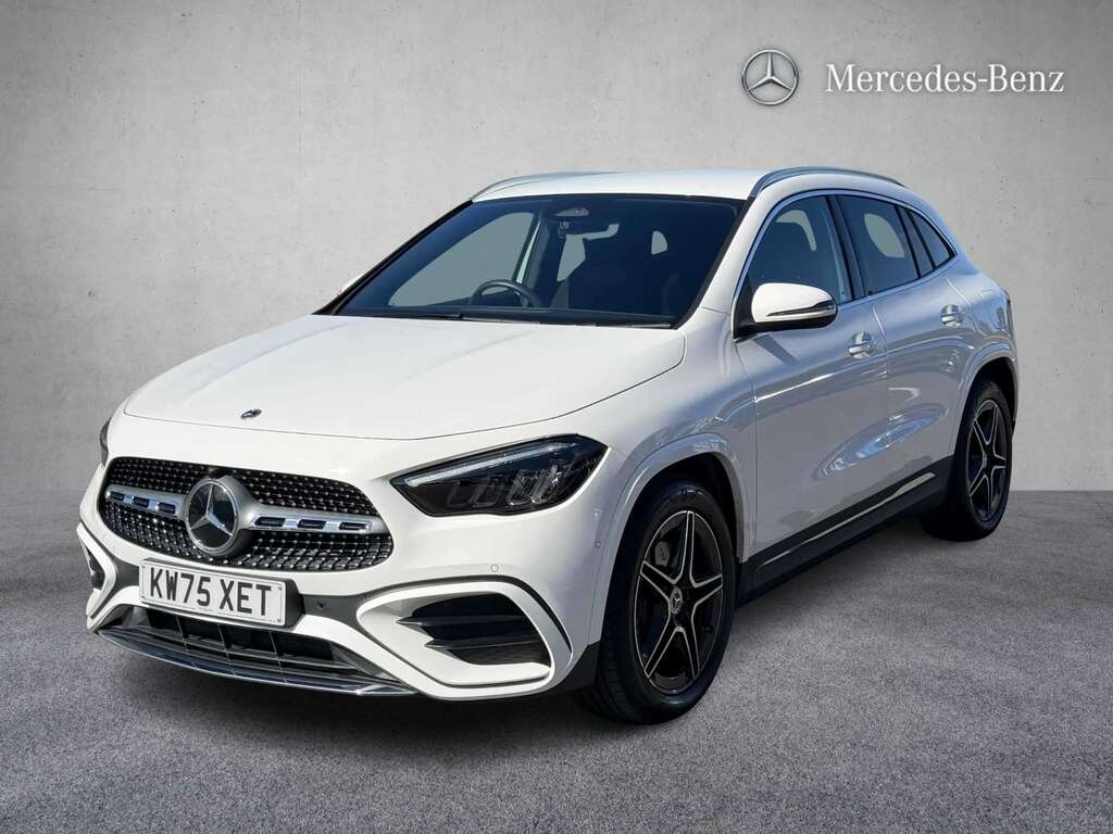Mercedes-Benz GLA Class 200D Amg Line Executive 2026 White #3