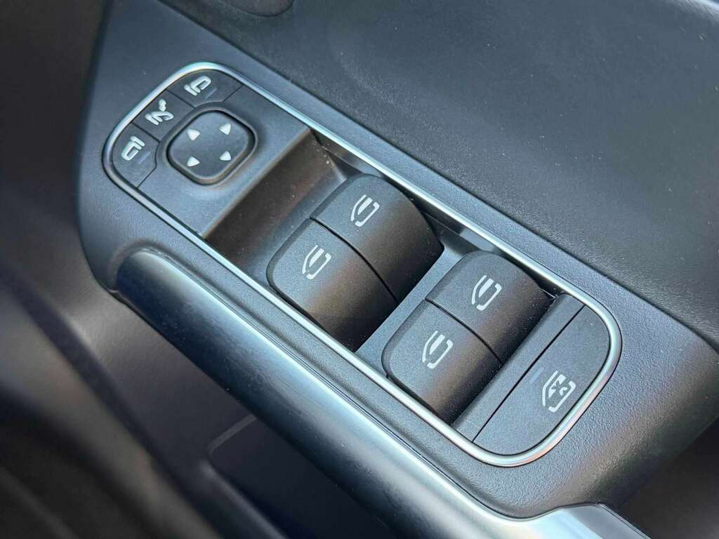 Mercedes-Benz GLA Class Gla 220D 4Matic Amg Line Executive Grey #33