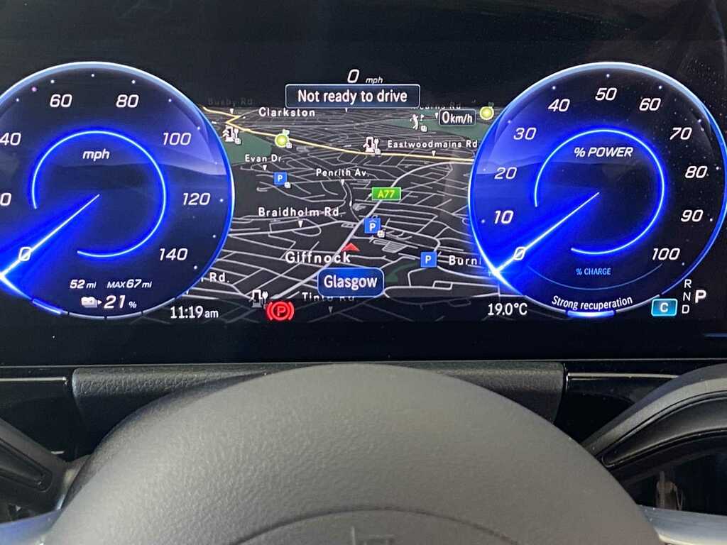 Mercedes-Benz EQA Eqa 250 70.5Kwh Amg Line Premium Plus Suv E #36