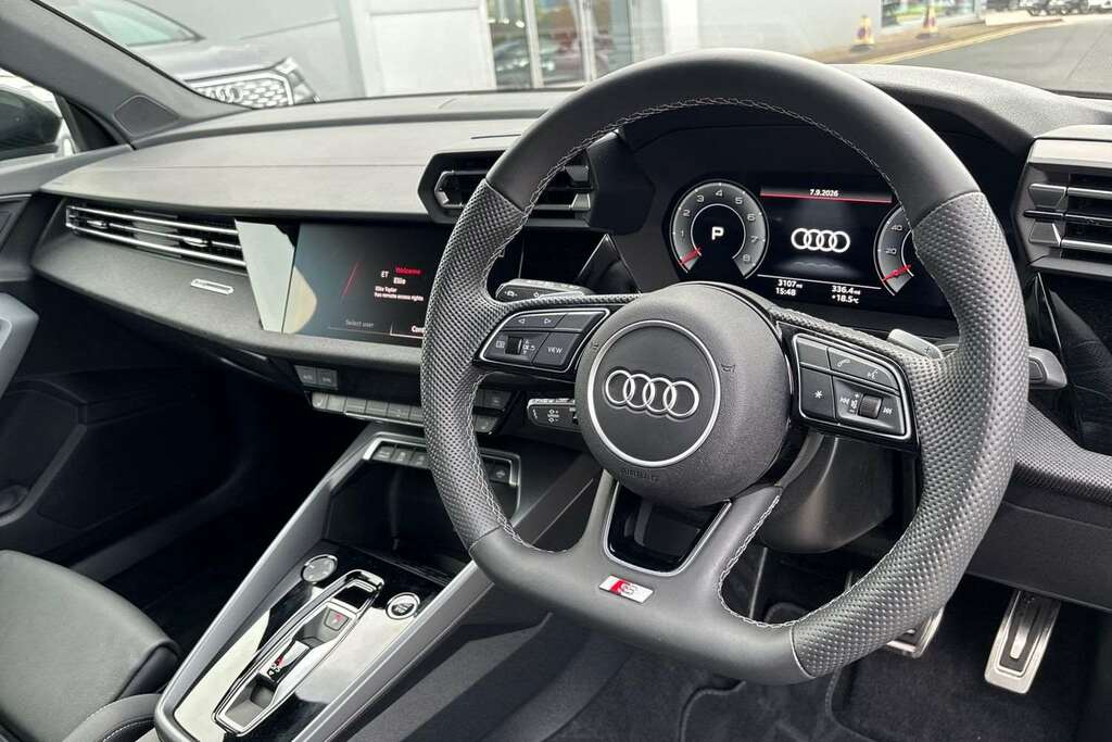 Audi A3 1.5 Tfsi 150 Black Edition S Tronic 2026 Grey #6