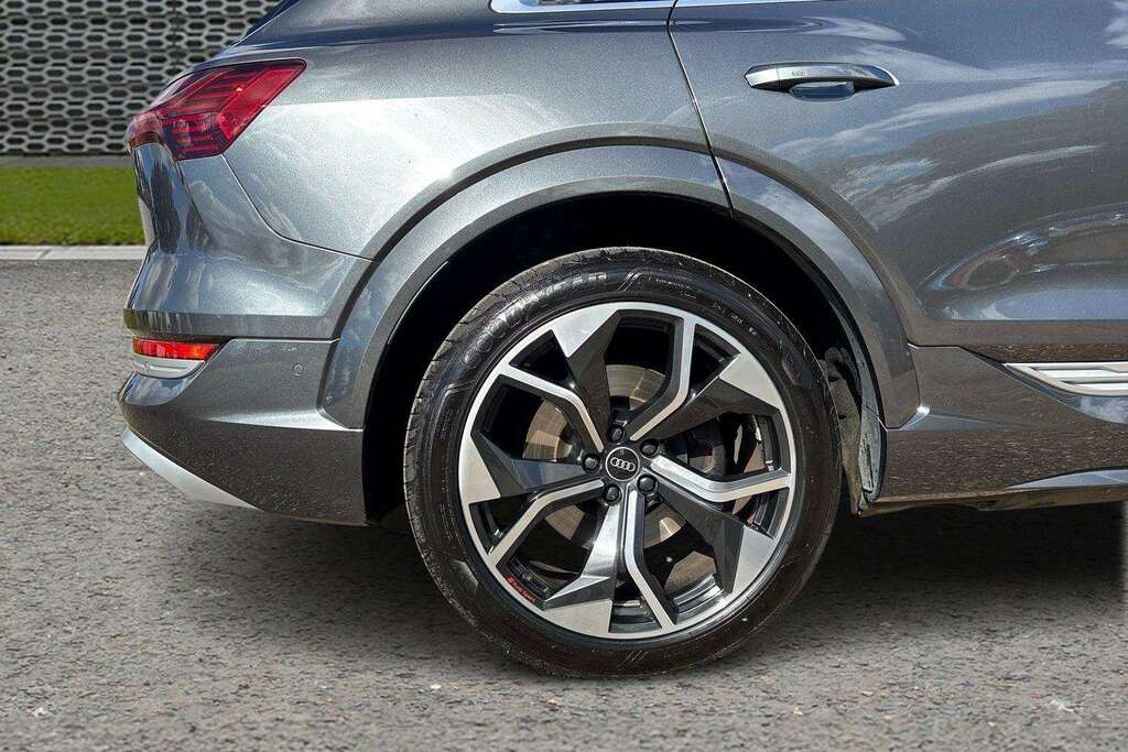 Audi E-tron 50 Technik Suv Quattro 71.2Kwh Black #9