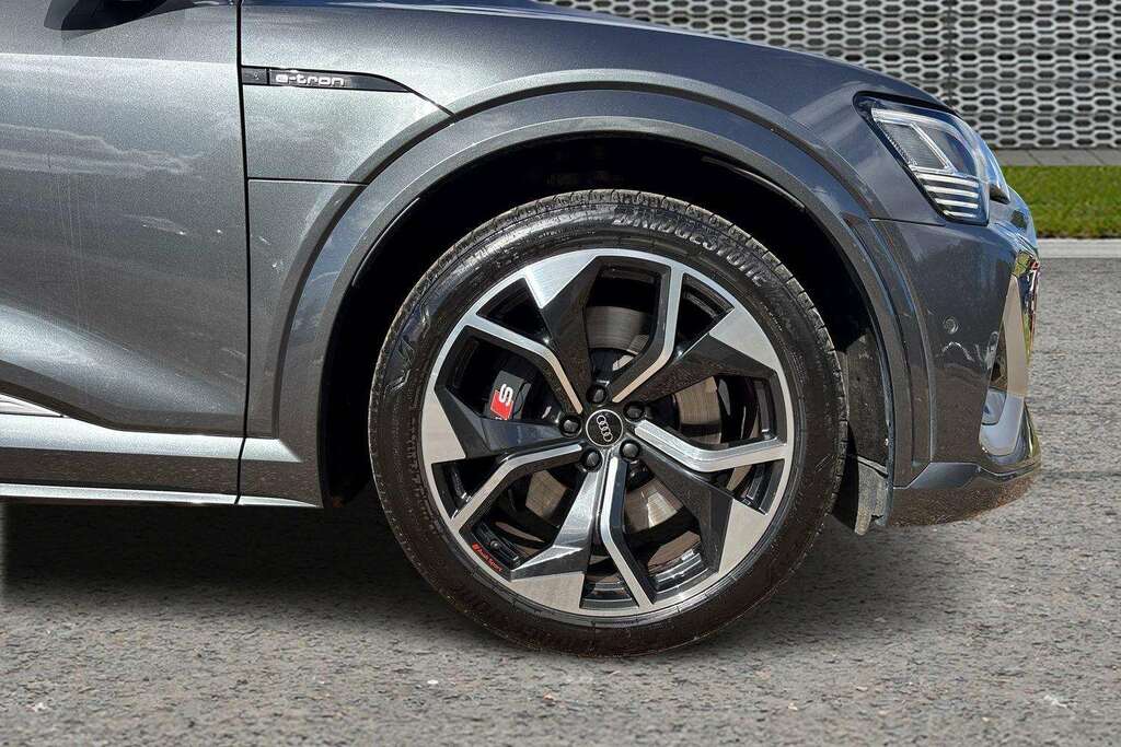 Audi E-tron 370Kw S Quattro 95Kwh Cs 2021 Grey #5