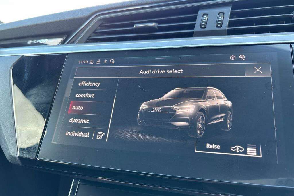 Audi E-tron 50 Technik Suv Quattro 71.2Kwh Black #29
