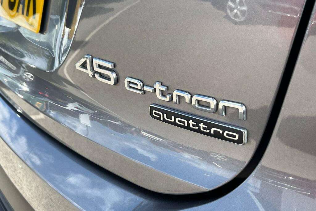 Audi Q4 E Tron 210Kw 45 82Kwh S Line Leather Blue #38
