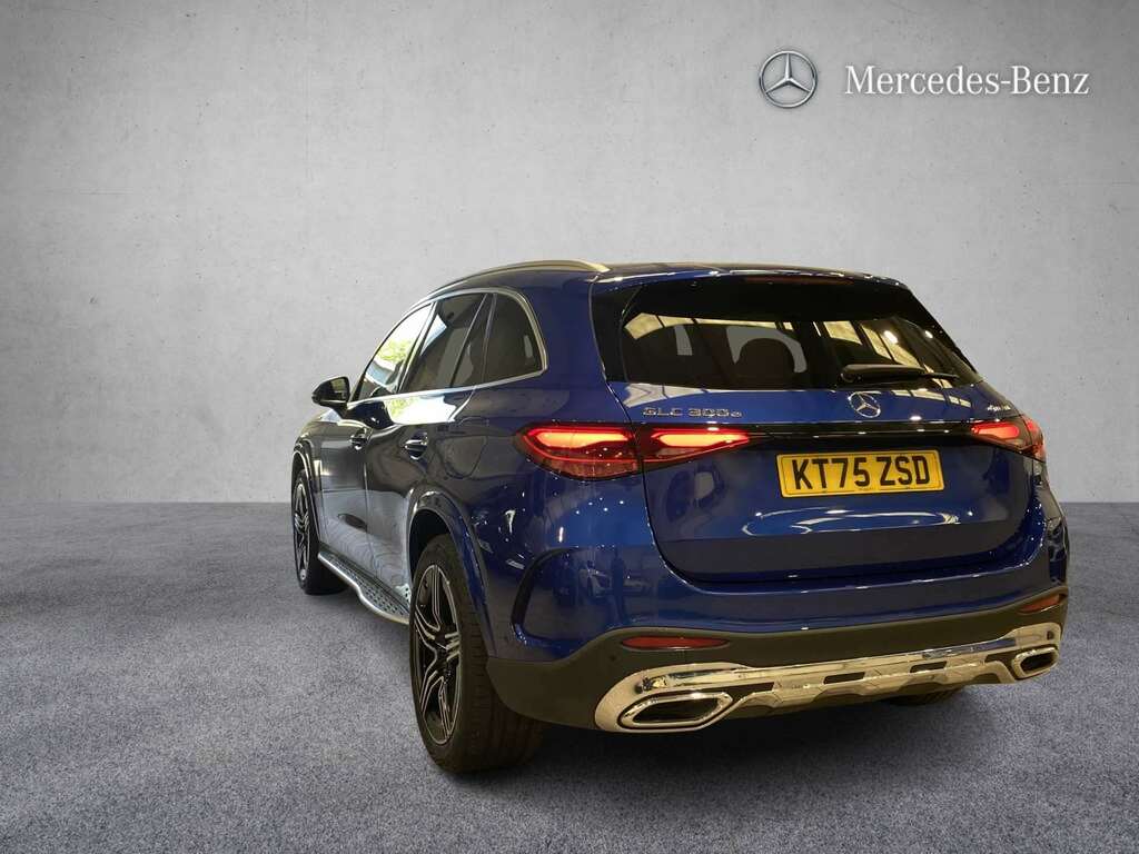 Mercedes-Benz GLC Class 300E 4Matic Amg Line Premium 9G-tronic 2026 Blue #6