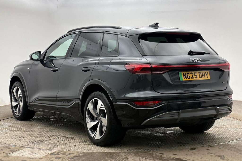 Audi Q6 E-Tron 285Kw Quattro 100Kwh S Line 2025 Grey #3