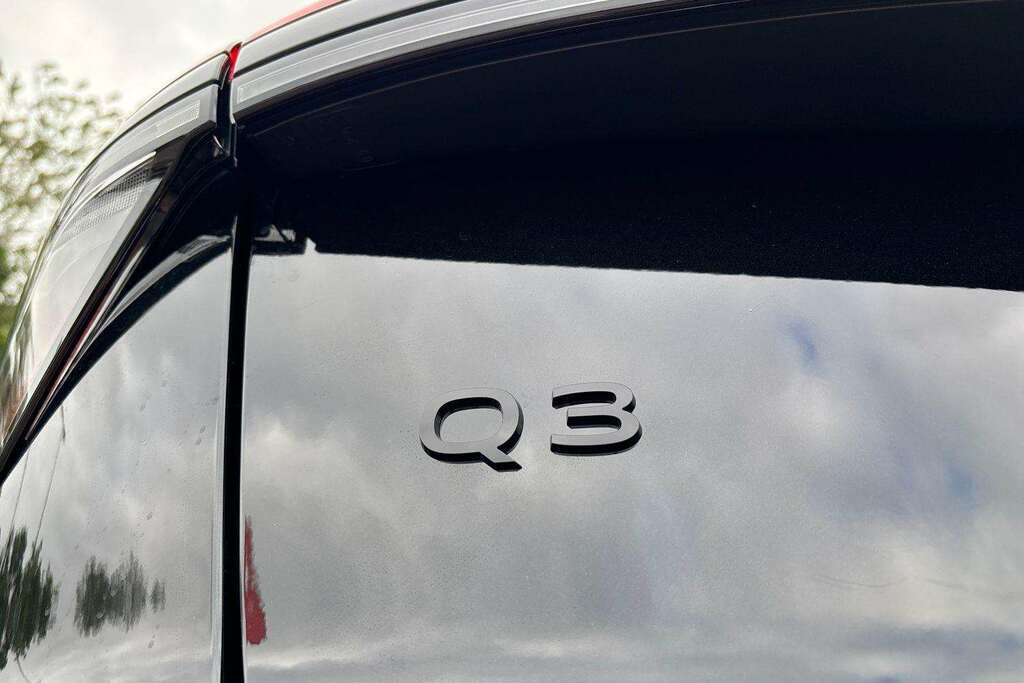 Audi Q3 S Line Tfsi 150 Ps S Tronic Black #33
