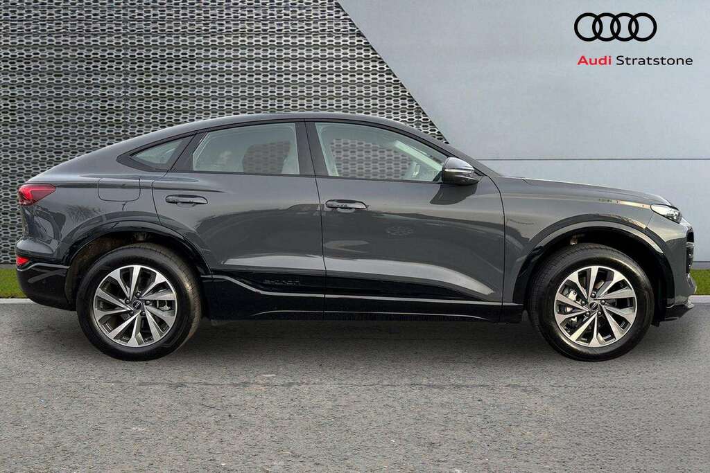 Audi Q6 E-Tron 185Kw 83Kwh S Line 2026 Grey #4