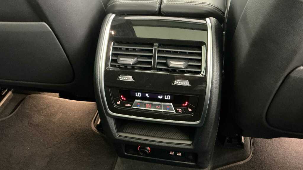BMW X7 Xdrive40d Mht M Sport Step Ult Pack Black #41