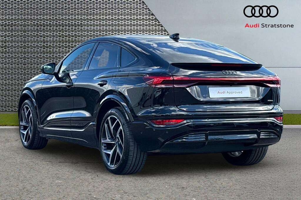 Audi Q6 E-Tron 285Kw Quattro 100Kwh Edition 1 2026 Black #3