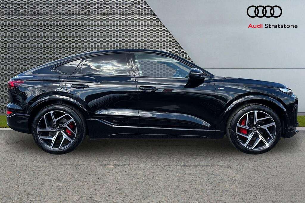 Audi Q6 E-Tron 285Kw Quattro 100Kwh Edition 1 2026 Black #4