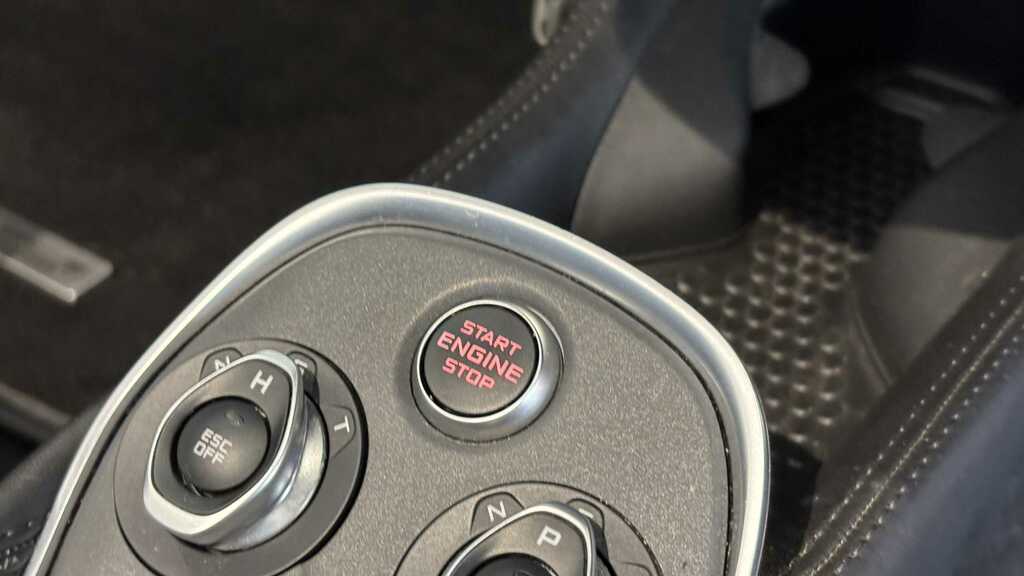 McLaren 570S Petrol #17