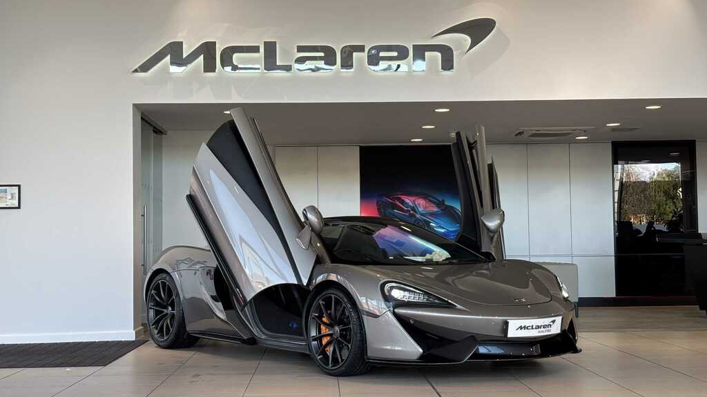 McLaren 570S Petrol #30
