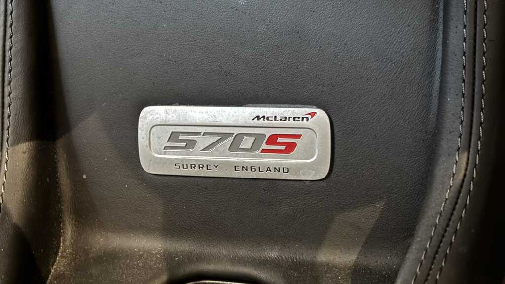 McLaren 570S Petrol #28