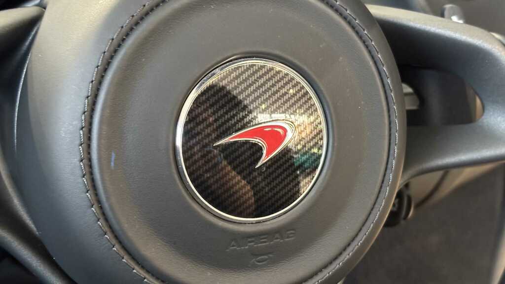McLaren 570S Petrol #29