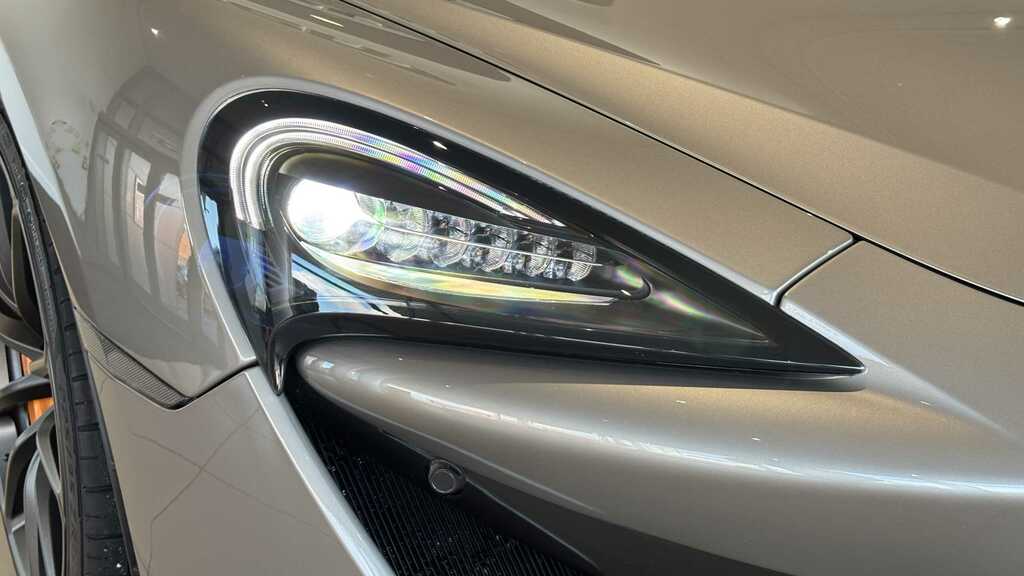 McLaren 570S Petrol #10