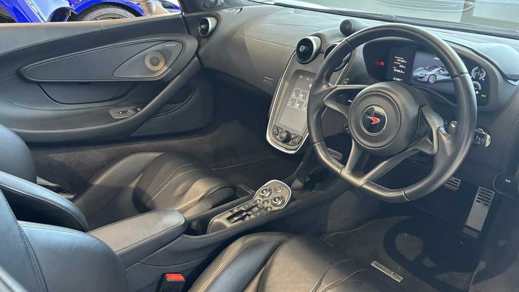 McLaren 570S Petrol #13