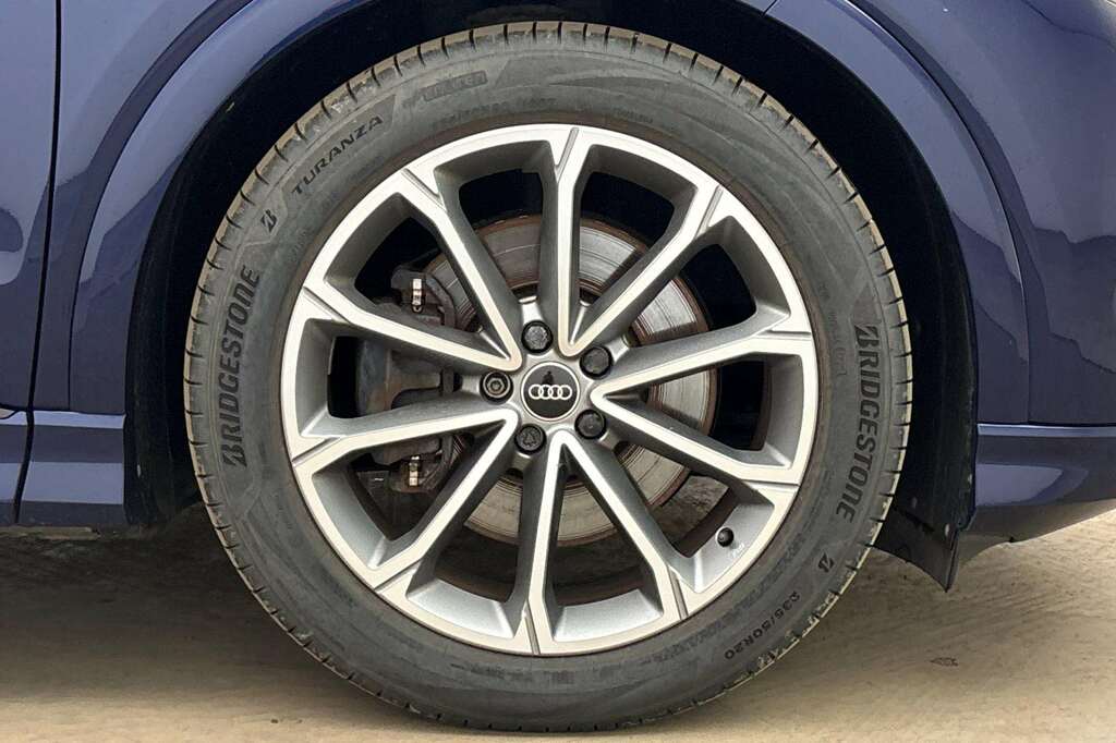 Audi Q4 E Tron 220Kw 50 Quattro 82.77Kwh Edition 1 2022 Blue #5