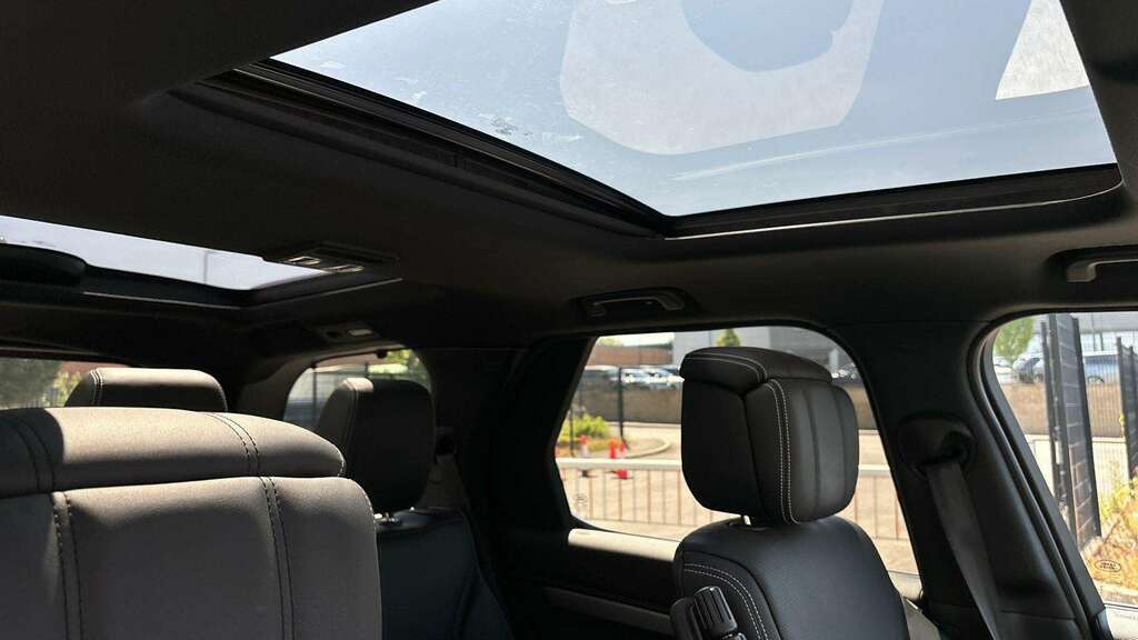 Land Rover Discovery D350 Dynamic Hse Santorini Black Black #21