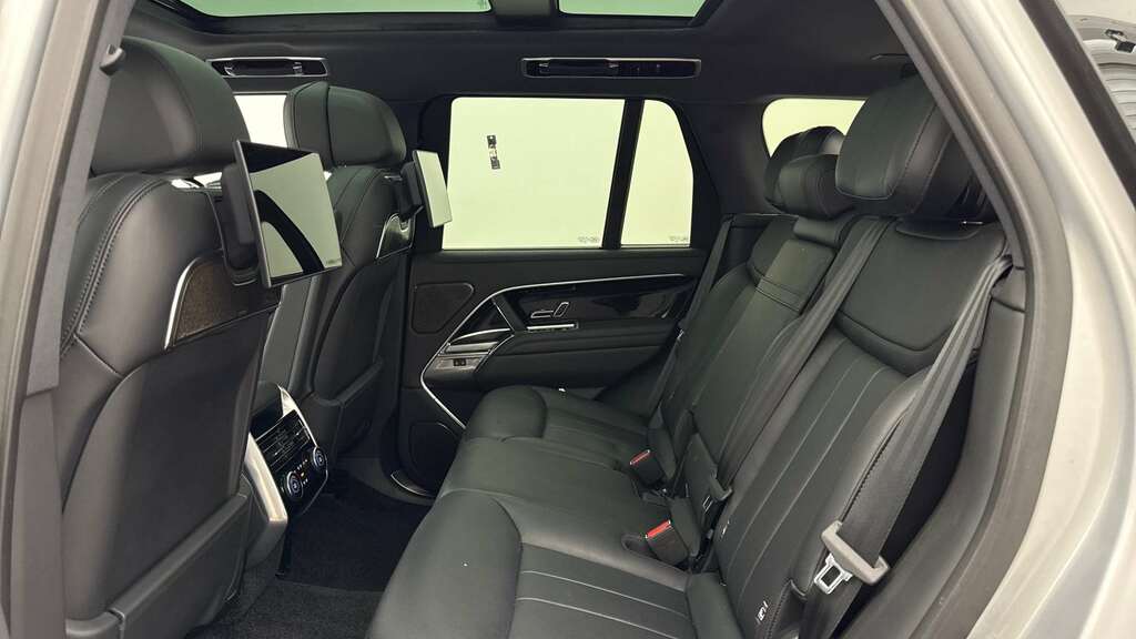 Land Rover Range Rover 3.0 D350 2025 Silver #4