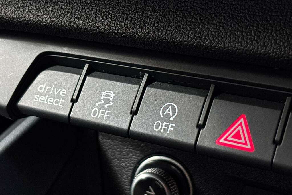 Audi A1 Audi A1 Sportback S Line Style Edition 35 Tfsi 150 Green #36