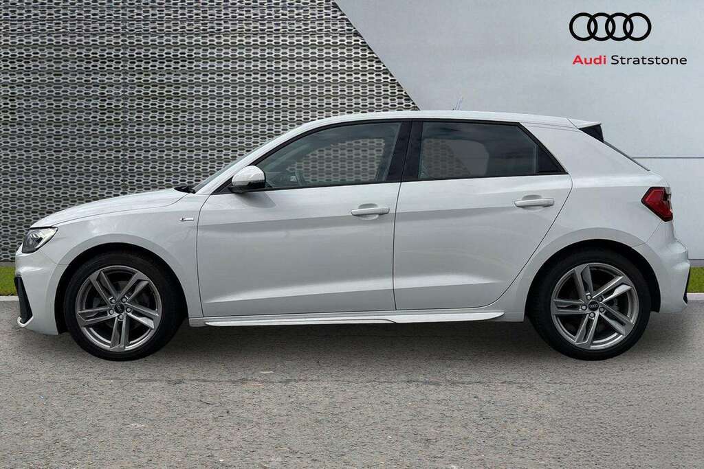 Audi A1 Audi A1 Sportback S Line Style Edition 35 Tfsi 150 Green #8