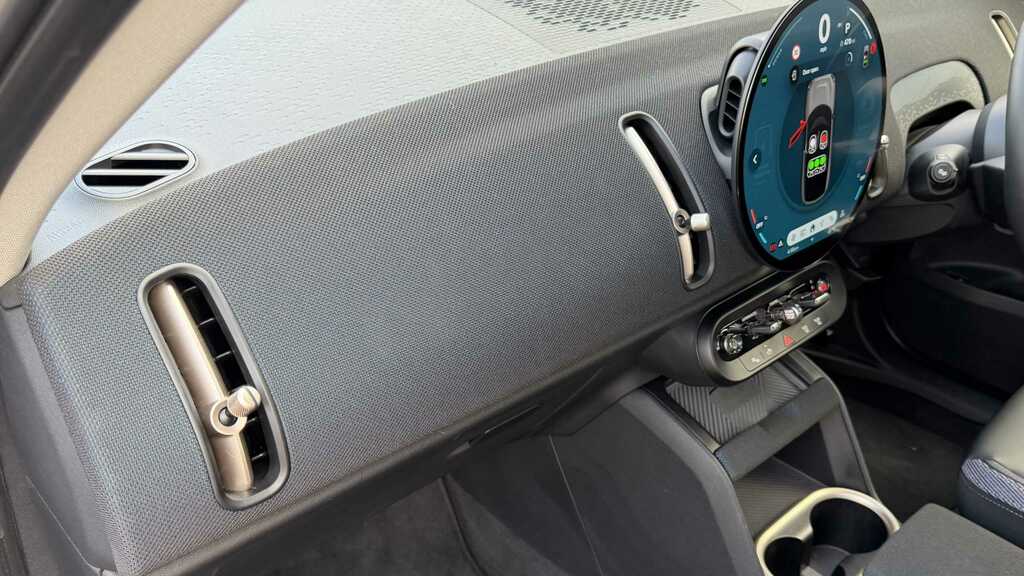 Mini Countryman 1.5 C Classic 2025 Silver #6