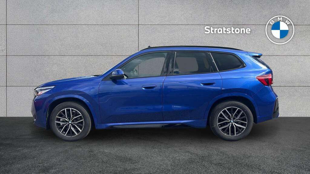 BMW iX1 230Kw Xdrive30 M Sport 65Kwh 2026 Blue #4