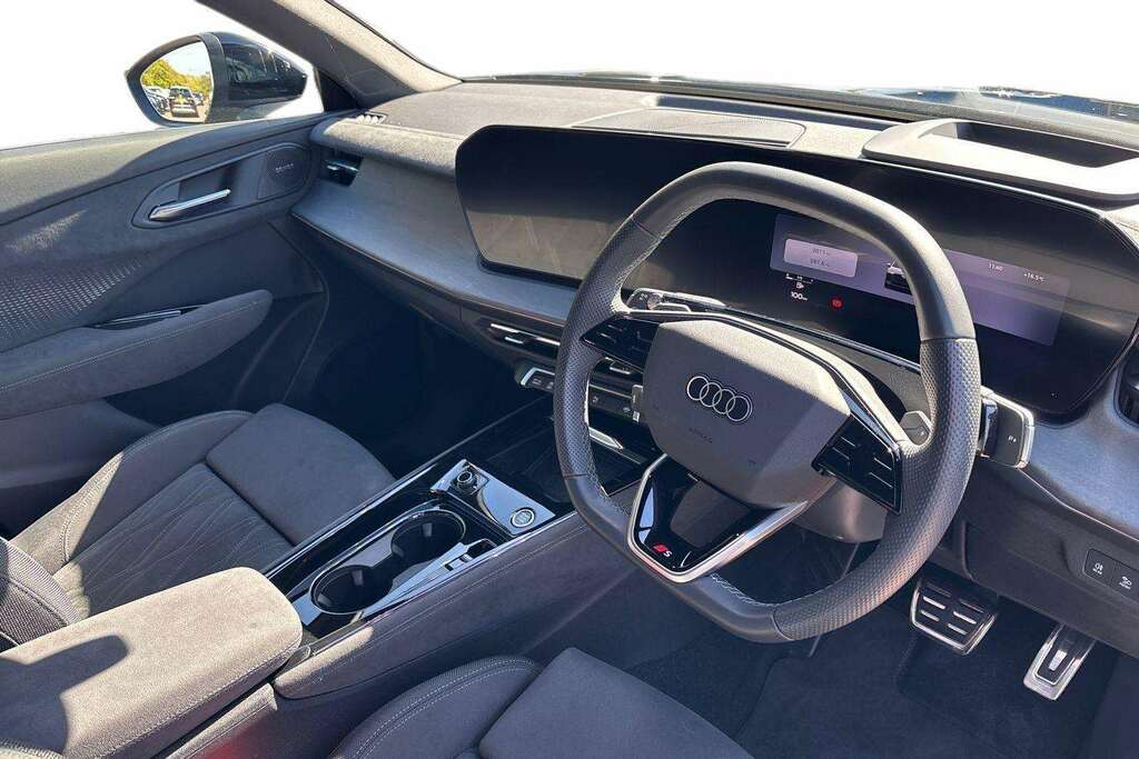 Audi Q3 2.0 Tfsi 265 Quattro Edition 1 S Tronic 2025 Black #6