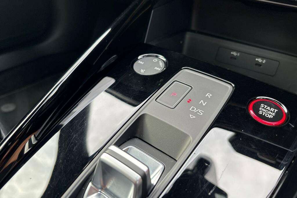 Audi RS3 Rs 3 Saloon Carbon Black 400 Ps S Tronic Grey #15