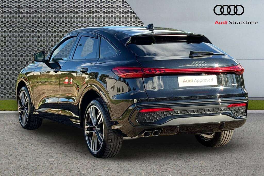 Audi Q5 2.0 Tdi Quattro Edition 1 S Tronic Sv 2026 Black #3