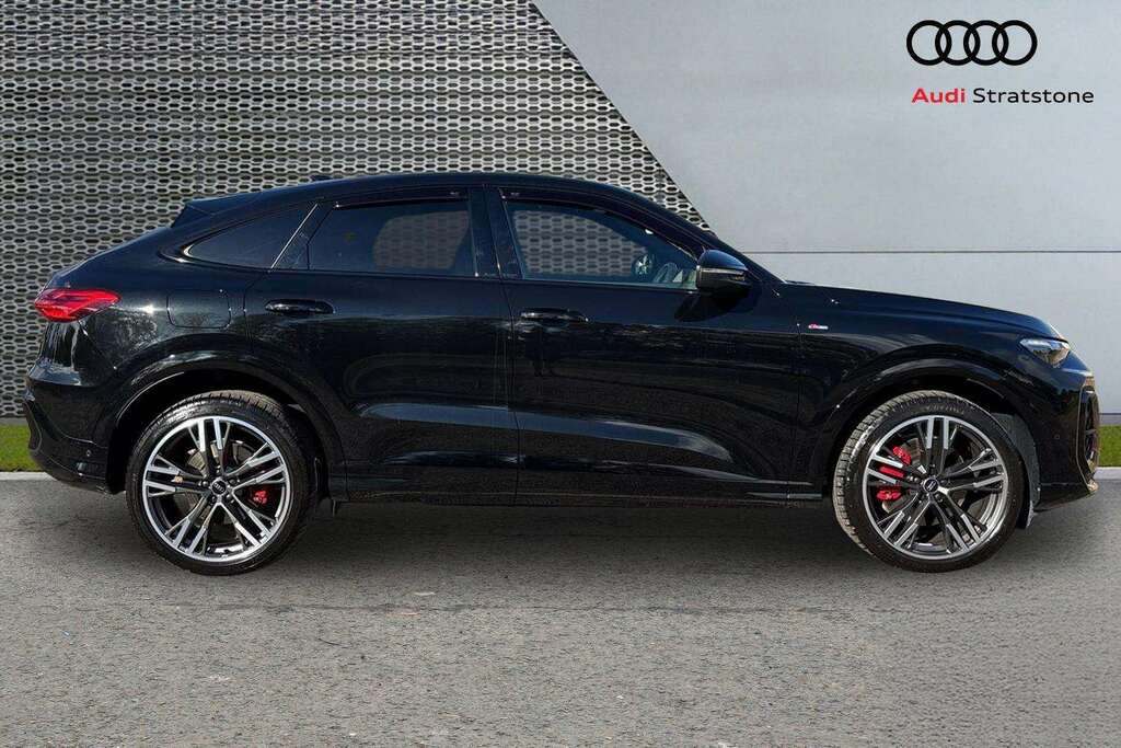 Audi Q5 2.0 Tdi Quattro Edition 1 S Tronic Sv 2026 Black #4