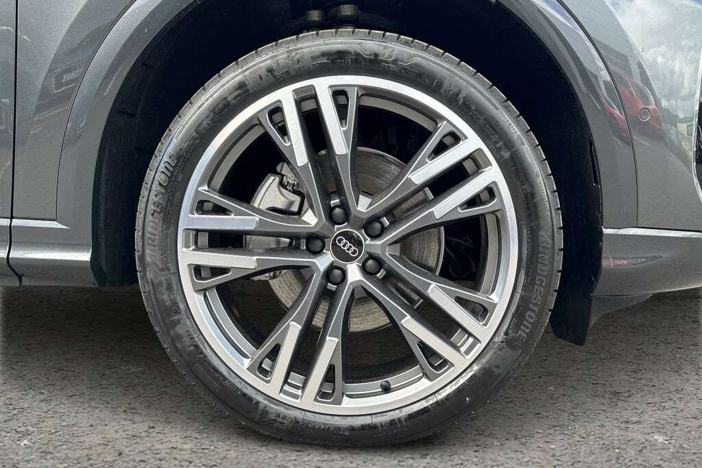 Audi Q5 2.0 Tdi Quattro Black Edition S Tronic 2026 Grey #5
