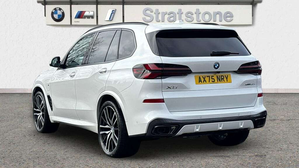 BMW X5 Xdrive50e M Sport 2026 White #2