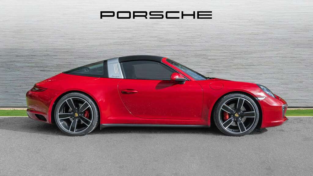Porsche 911 911 Carrera S S-a Black #9