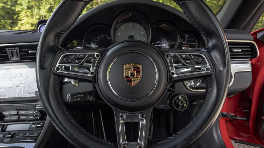 Porsche 911 911 Carrera S S-a Black #13