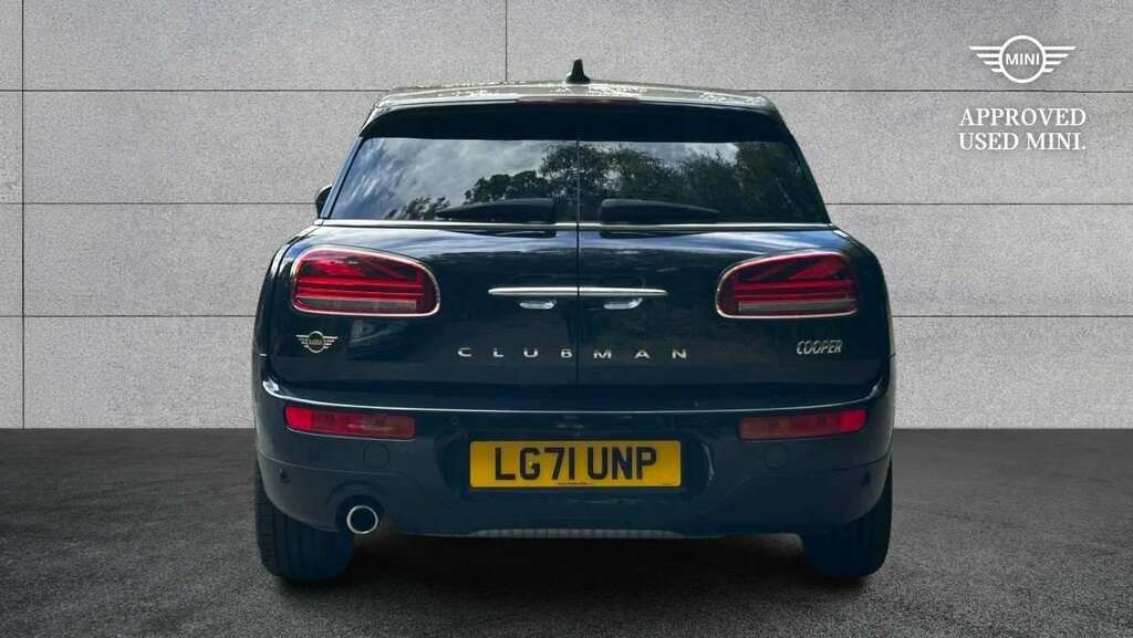 Mini Clubman 1.5 Cooper Exclusive 6Dr 2021 Black #3