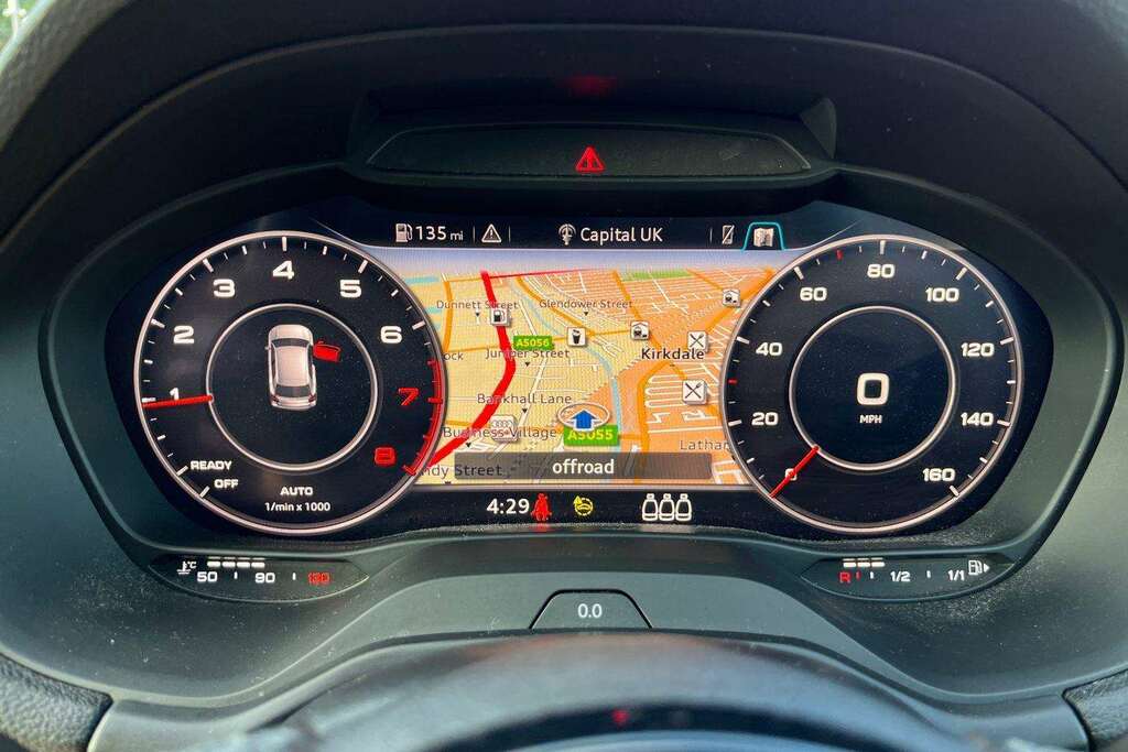 Audi Q2 Q2 Sport 35 Tfsi Red #18